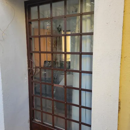 Le Patio St Jacques דירה