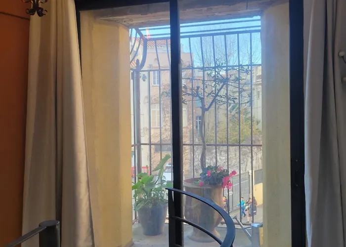 דירה Le Patio St Jacques *